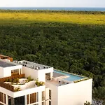 2Br Jungle View W Private Pool Gym Fast Wifi