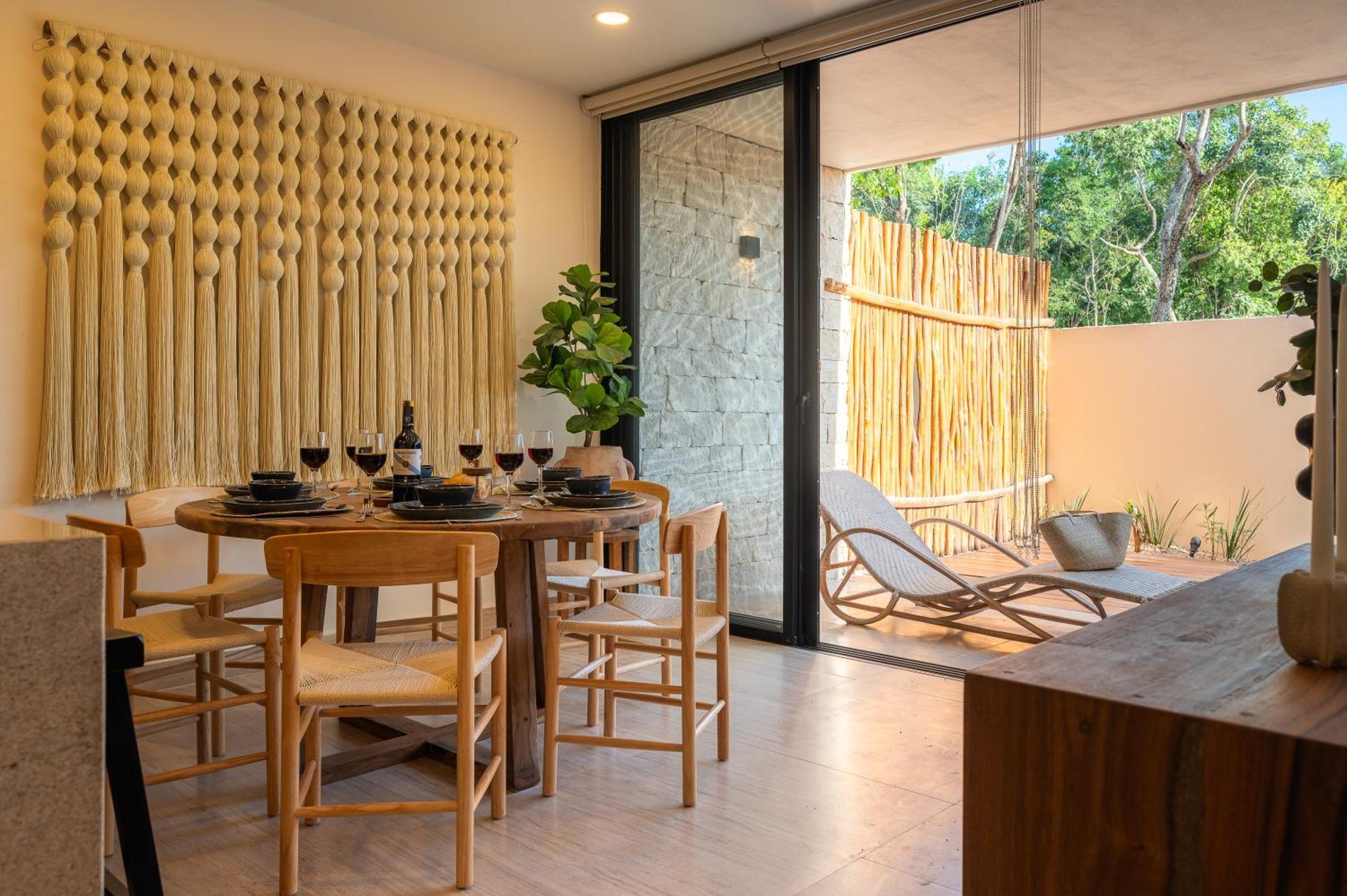 2br Jungle View W Private Pool Gym Fast Wifi Apartment *